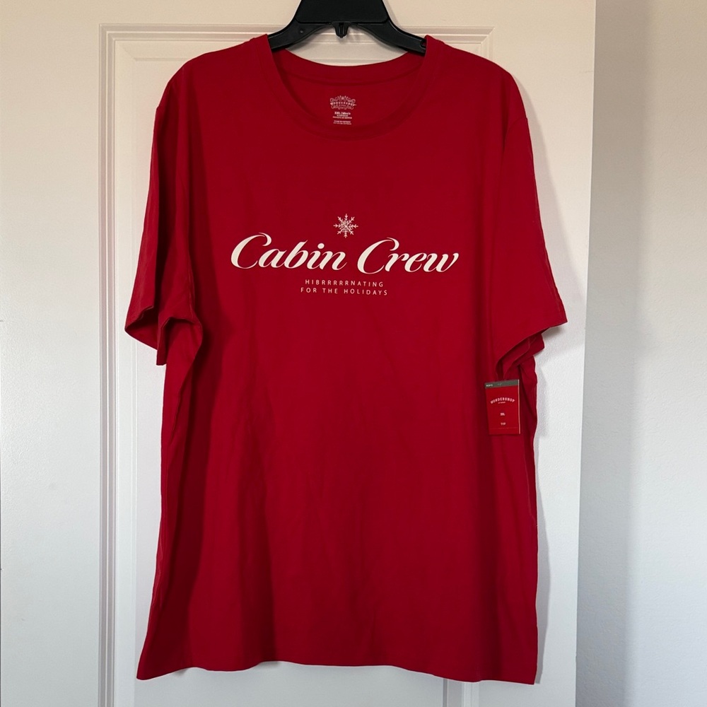 NWT Cabin Crew Men's Holiday Sleep Tee